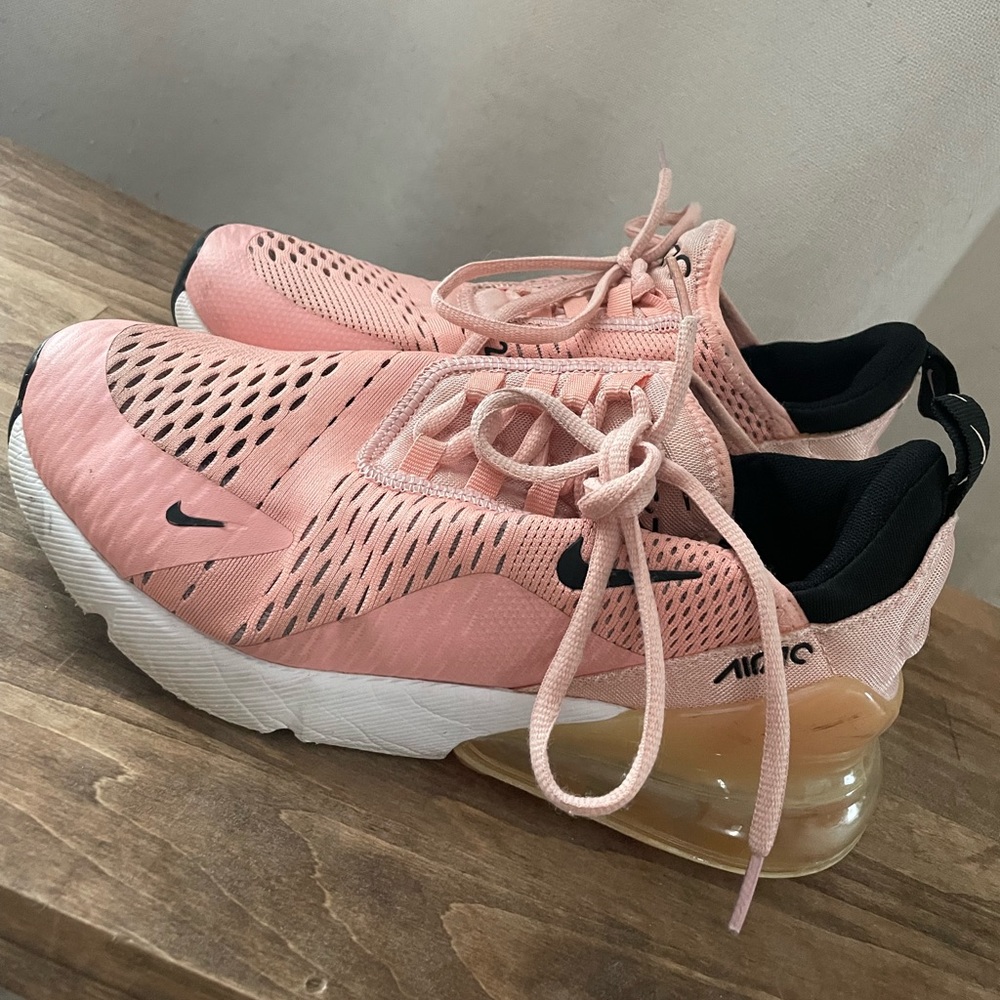 Nike Air Max 270